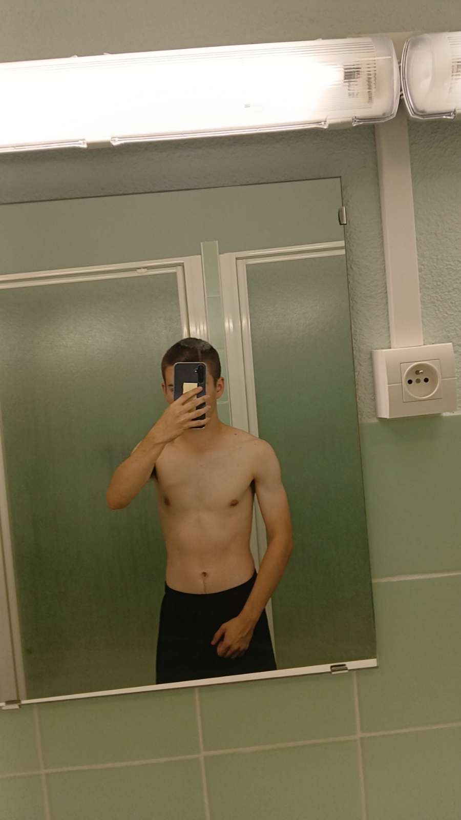 Profil de Thoma, 24 ans, Plan Cul à ‘Izbat Ḩamādah