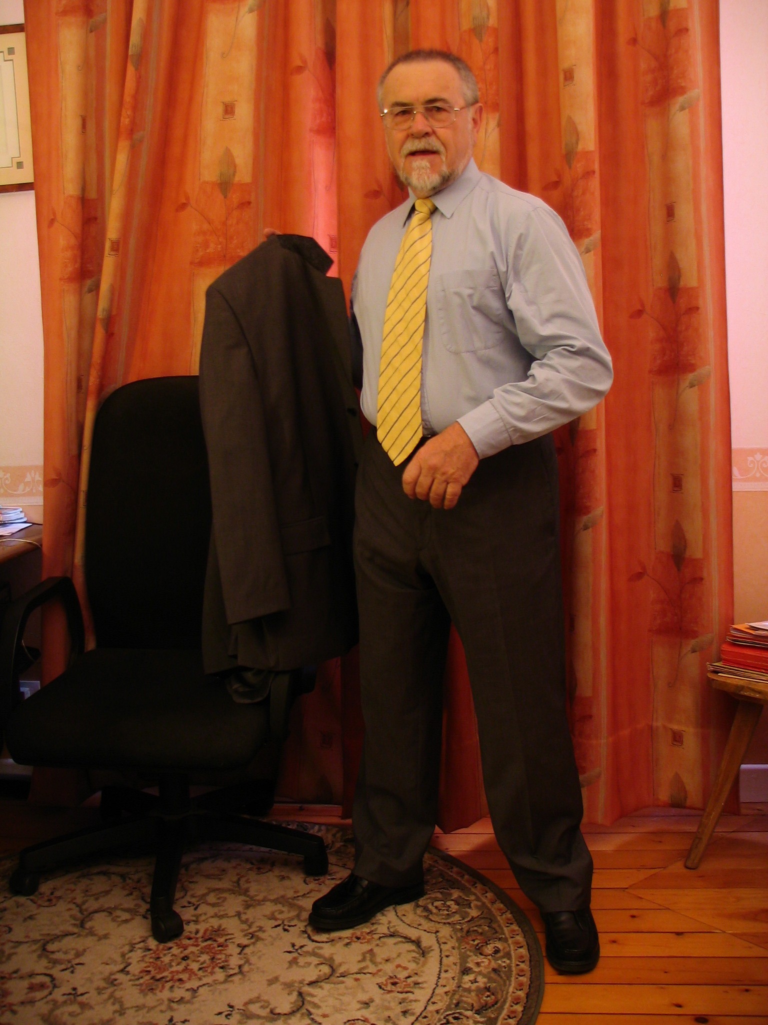 Profil de Lyes, 55 ans, Plan Cul à Ḩayy Furayḩ Abū Nawfal