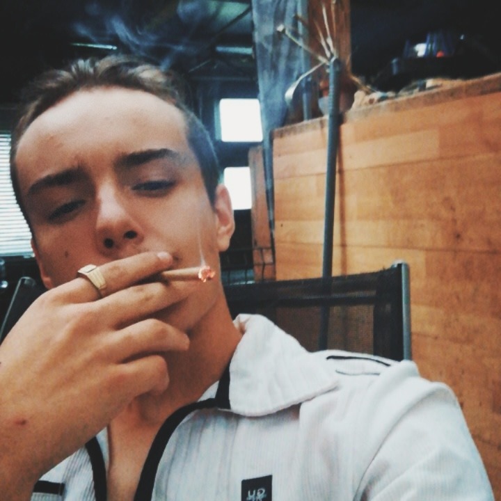 Profil de Sten, 19 ans, Plan Cul à Mohandessin