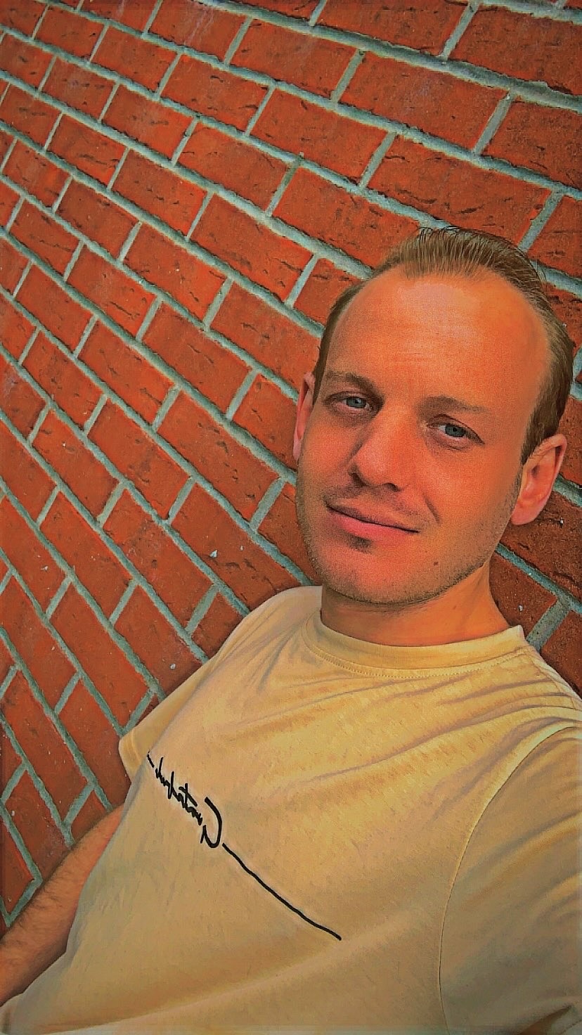 Profil de M, 32 ans, Plan Cul à Tall Bisintāwāy