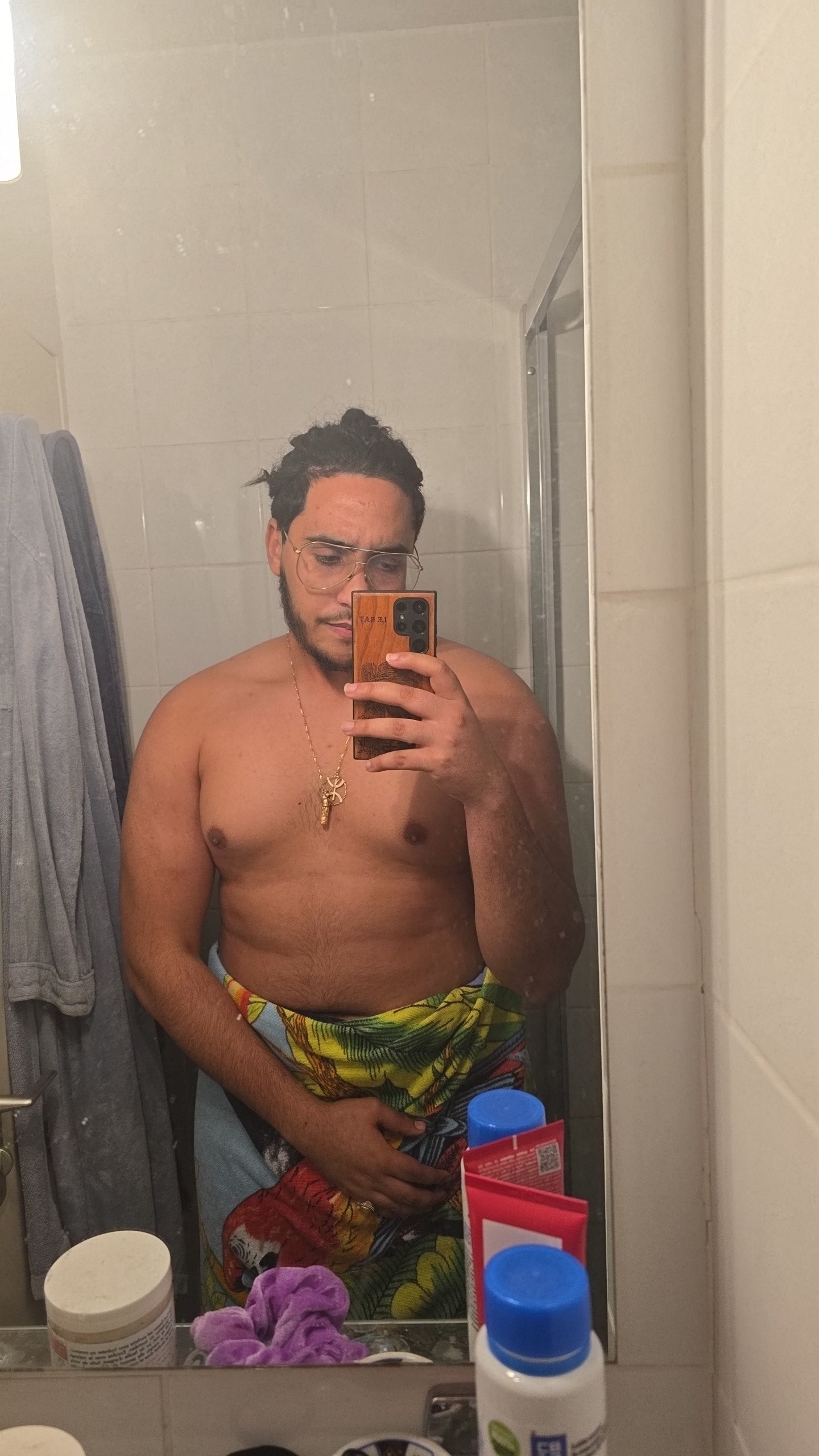 Profil de Edilson, 25 ans, Plan Cul à Shaţānūf