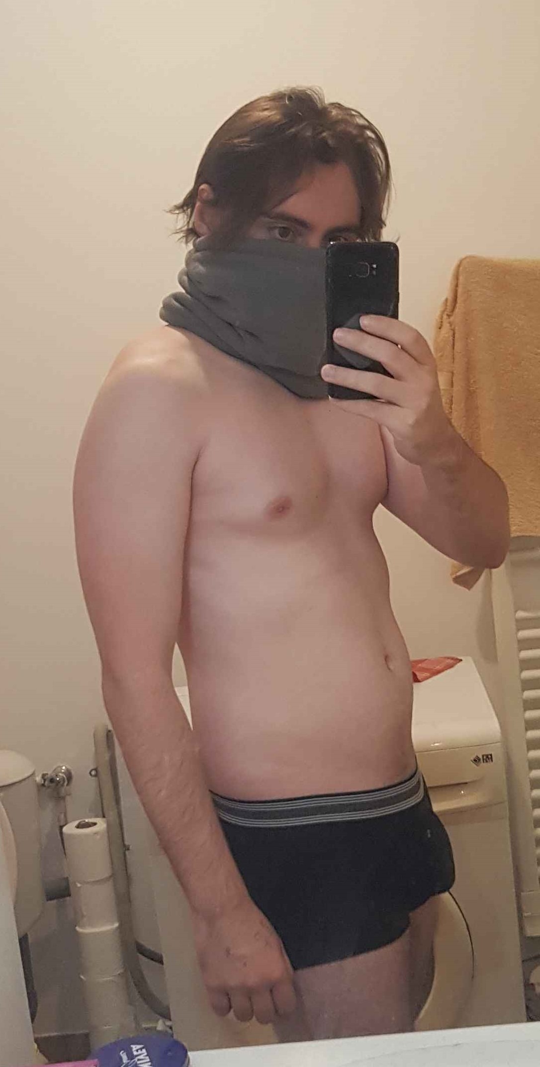 Profil de Nasim, 30 ans, Plan Cul à Maḩaţţat al Muwāşalah