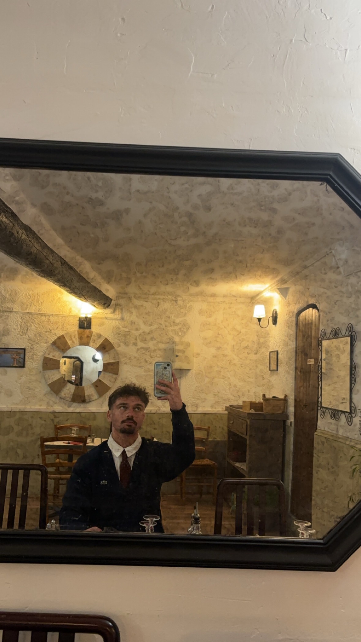 Profil de Alain, 25 ans, Plan Cul à Qamḩah