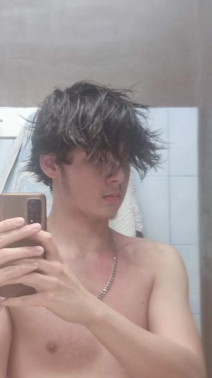 Profil de Dick, 19 ans, Plan Cul à Wādī Umm Ḩamāţah