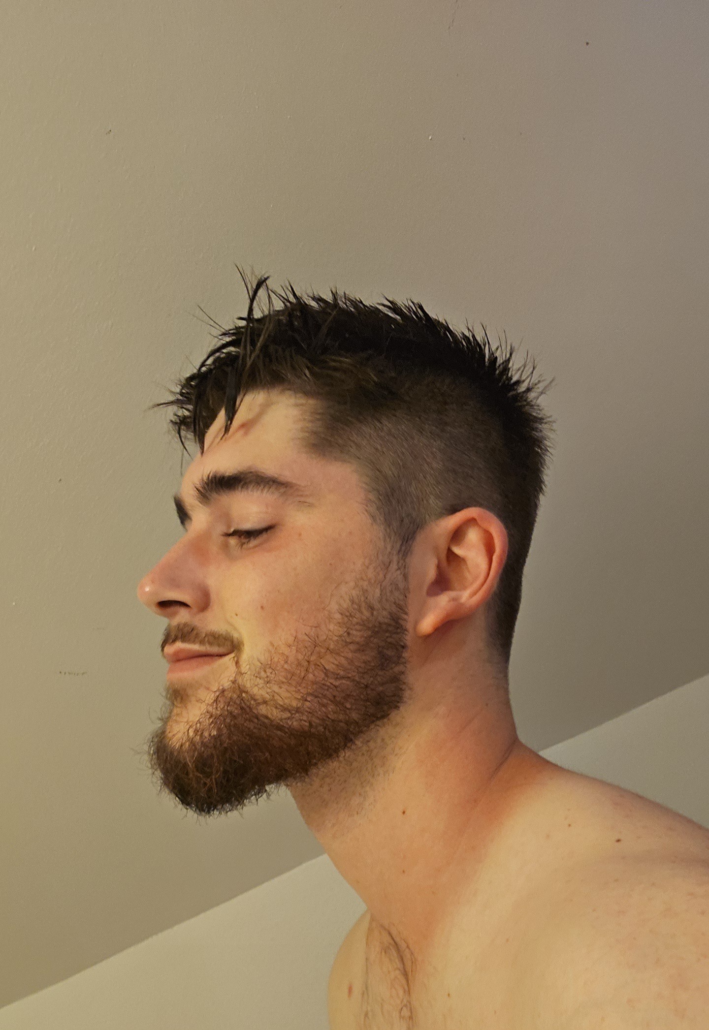 Profil de Soulimane, 25 ans, Plan Cul à ‘Izbat Birbāsh