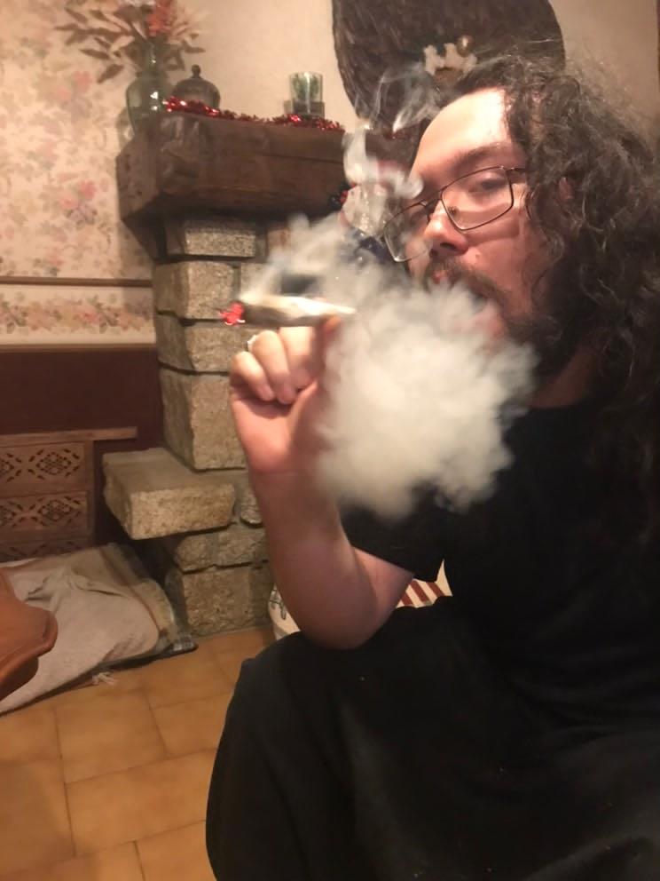 Profil de Soufyan, 19 ans, Plan Cul à Dimshāw Hāshim