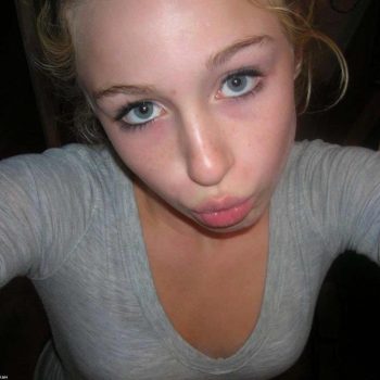 Profil de Lona, 28 ans, Plan Cul à ‘Izbat Raqm ‘Asharah