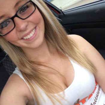 Profil de Hassanatou, 25 ans, Plan Cul à Minqār Balāţ