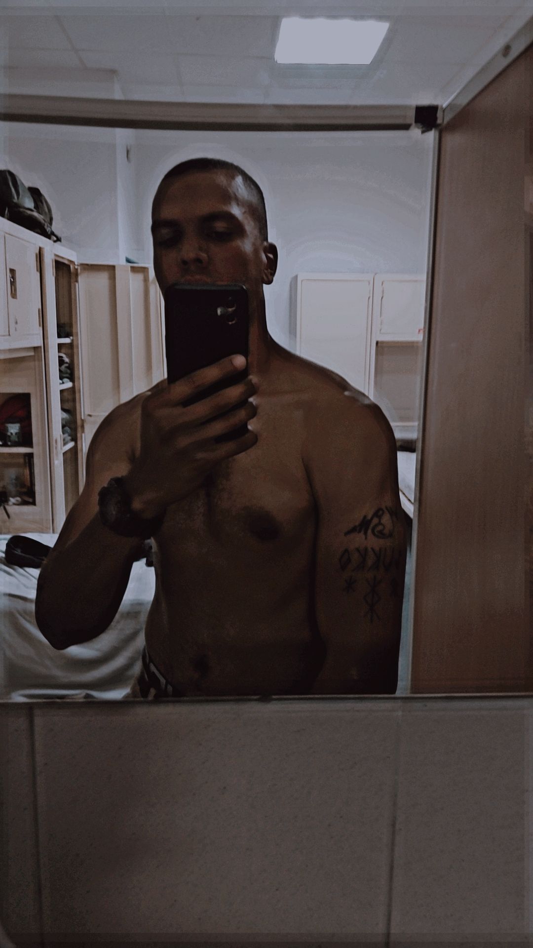 Profil de Etienne-marie, 22 ans, Plan Cul à Markaz as Sāḩil