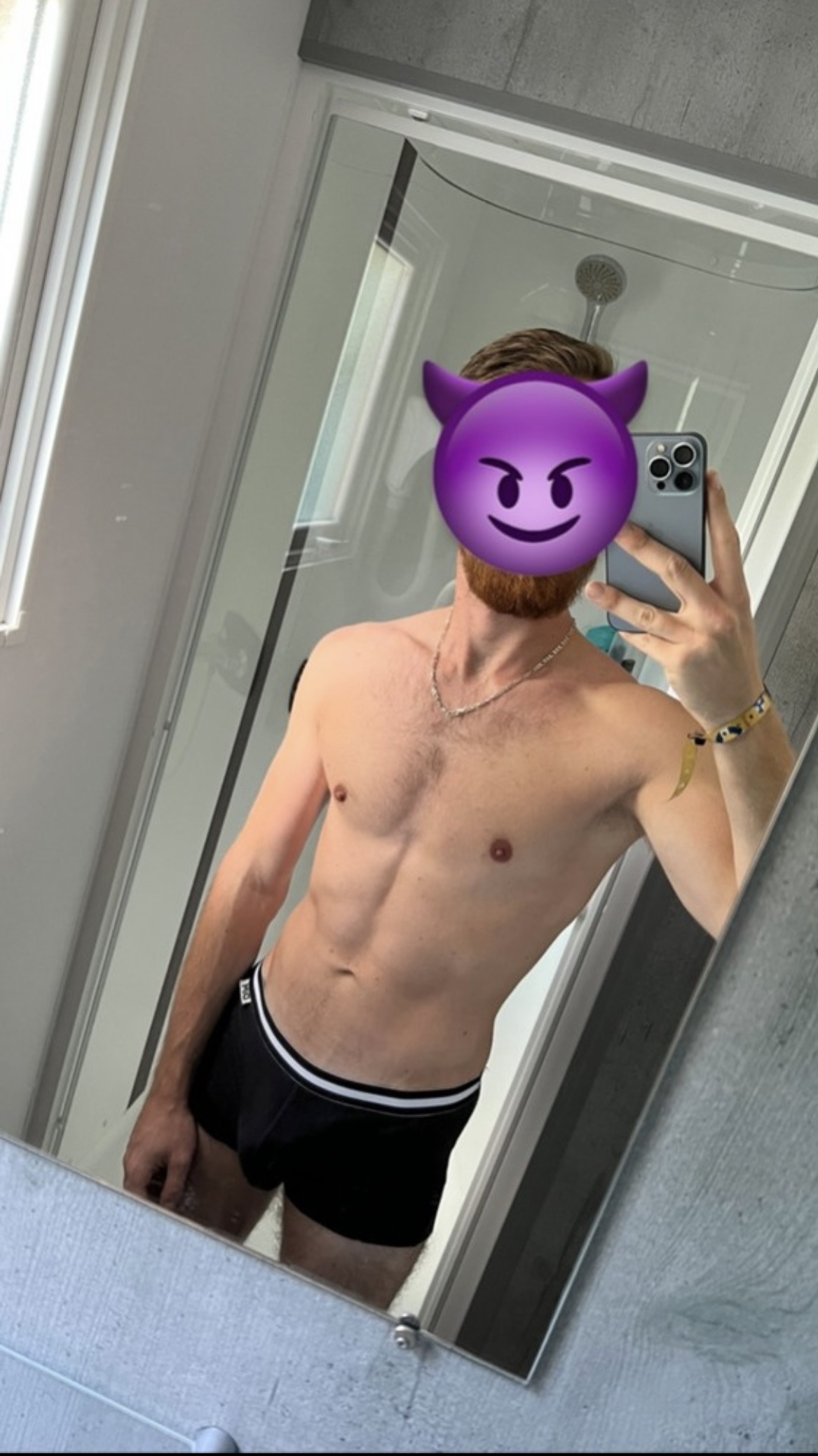 Profil de Zach, 29 ans, Plan Cul à Continental Hotel