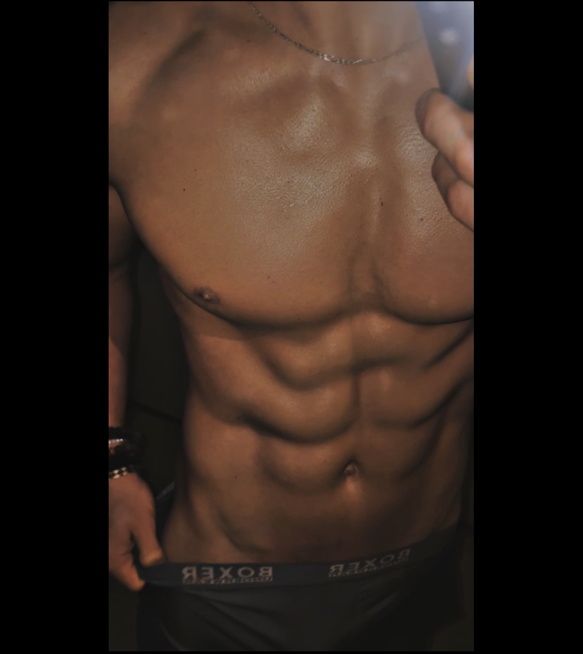 Profil de Almire, 24 ans, Plan Cul à Masjid al Akhawayn bi Naj‘ al Khuţabā’