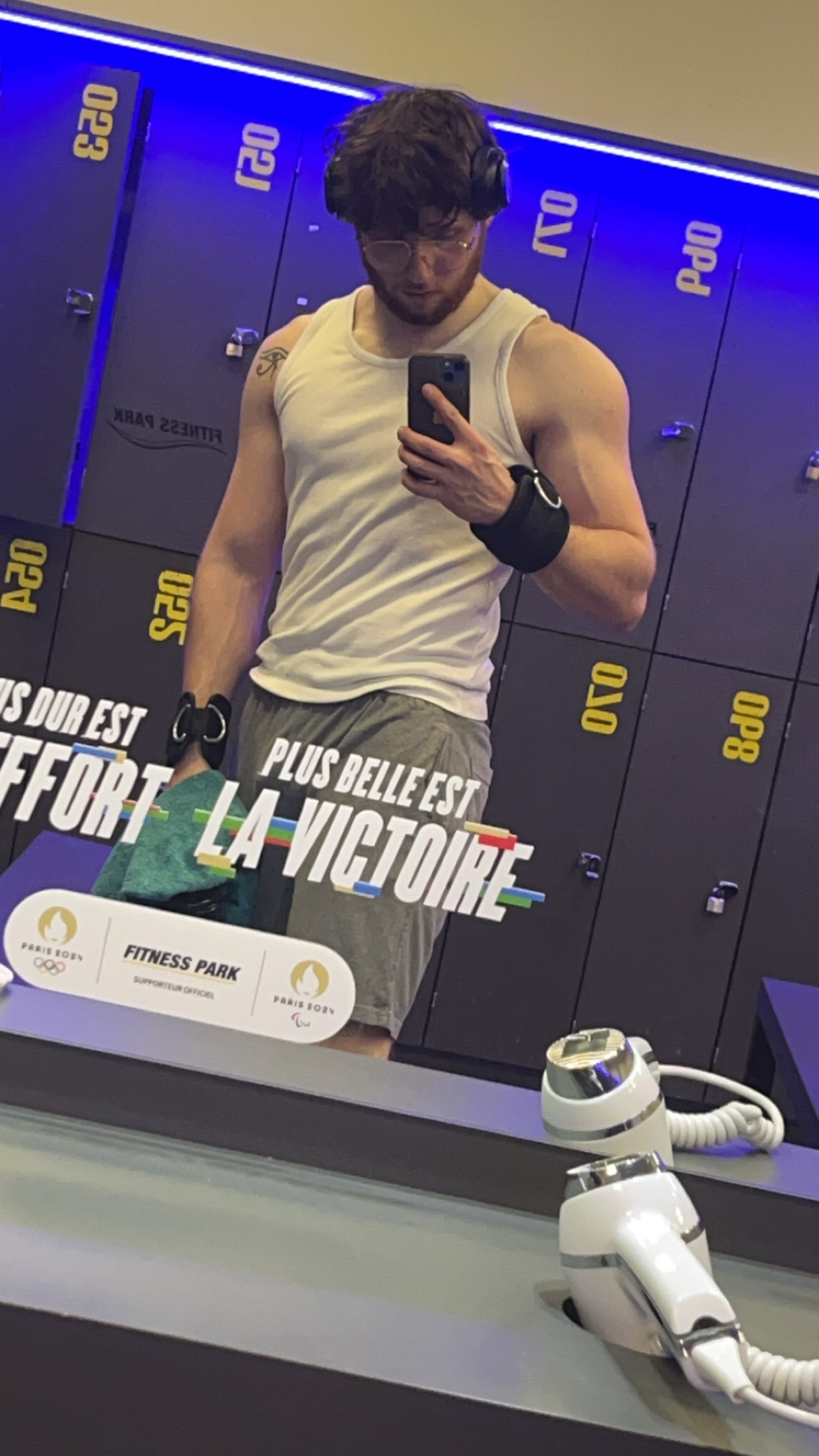 Profil de Nizare, 22 ans, Plan Cul à Mīnā’ ‘Atāqah