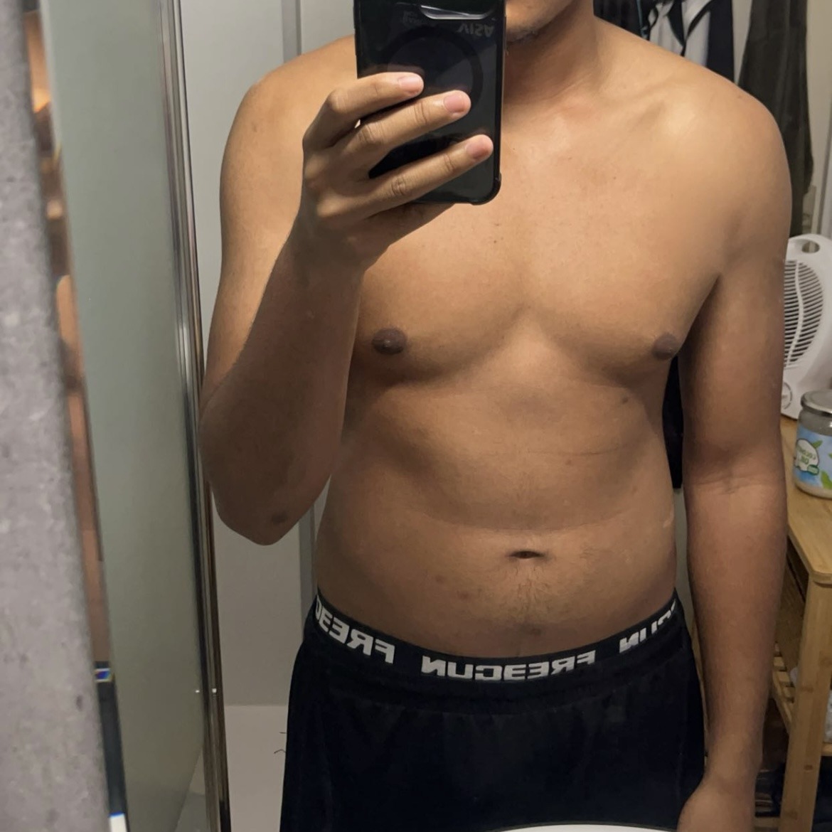 Profil de Luigi, 22 ans, Plan Cul à Al Wāylī