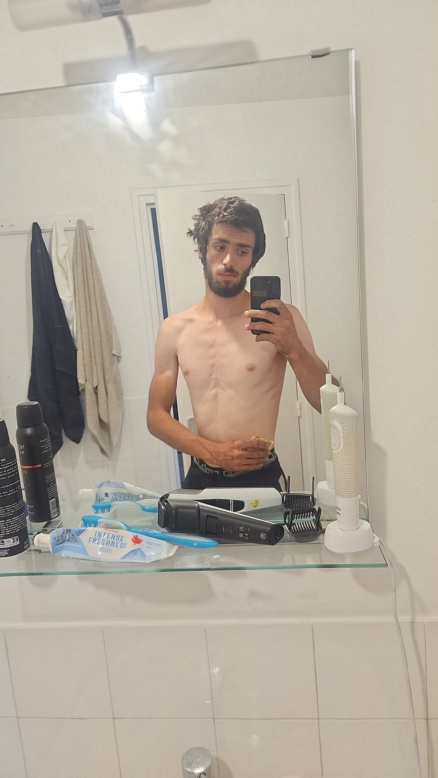 Profil de Luc-olivier, 18 ans, Plan Cul à Rod Al Farag