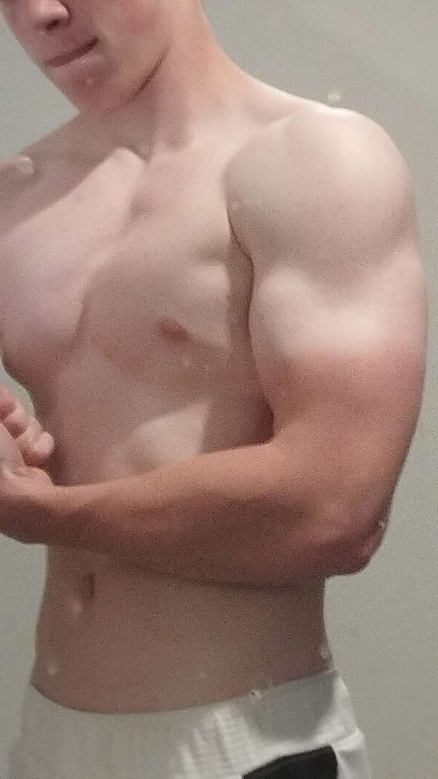 Profil de Matthyas, 19 ans, Plan Cul à Turf Club